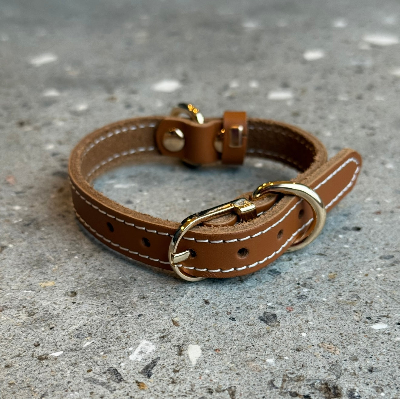 Hundehalsbånd   Cognac Læder  -small